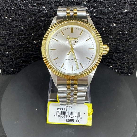 Men's (NWT) Invicta Two-Toned Watch w/Silver Face & Gold Accented Hands & Bezel - Picture 2 of 8